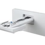 Epson Ultra-Short Throw Wall Mount ELPMB62 - Kit de montaje (placa de pared, brazo extensible telescópico, cubierta de placa de pared, tornillos, unidad de ajuste de 3 ejes con placa de deslizamiento) - para proyector - se puede instalar en la pared - para BrightLink 725, 735; BrightLink Pro 14XX; PowerLite 685, 7200, 72X, 75X, 80X